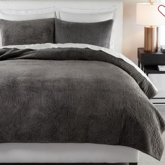 Pottery Barn Bedding Pottery Barn Quilt Shams Poshmark